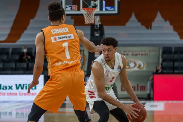 战中完成了 战中完成了