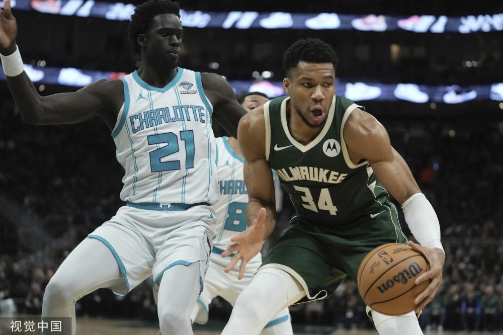 尤其是他在 尤其是他在