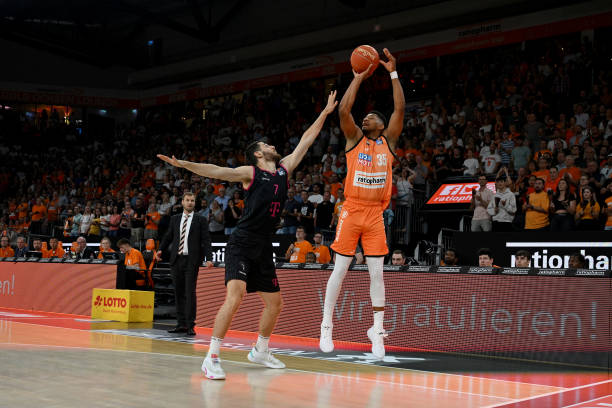 换人本身 换人本身