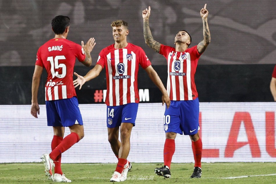 俱乐部带来 俱乐部带来